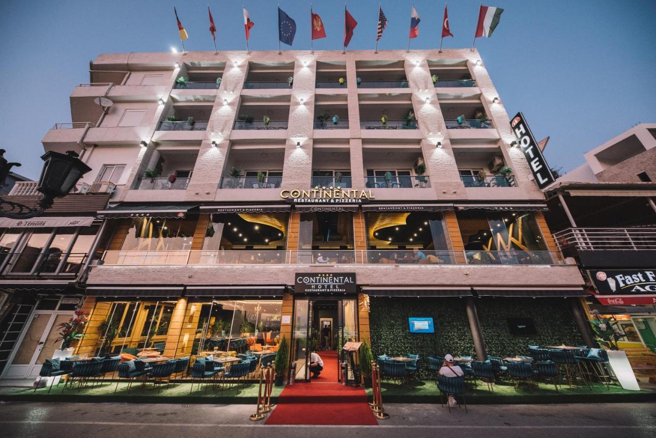 Continental Hotel 울친 외부 사진